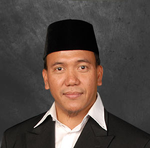 K.H. Izzudin Abdul Manaf, Lc., M.A., Ph.D.